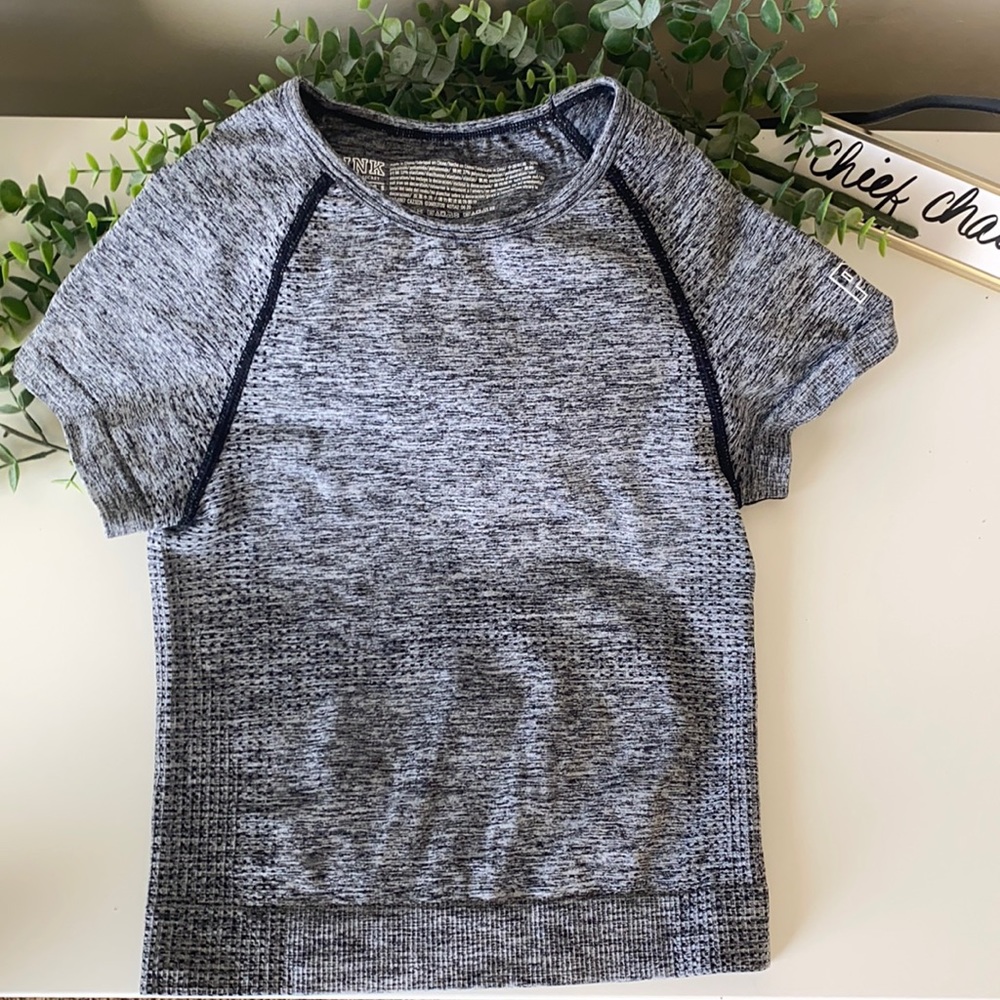 VS PINK XS seamless workout shirt